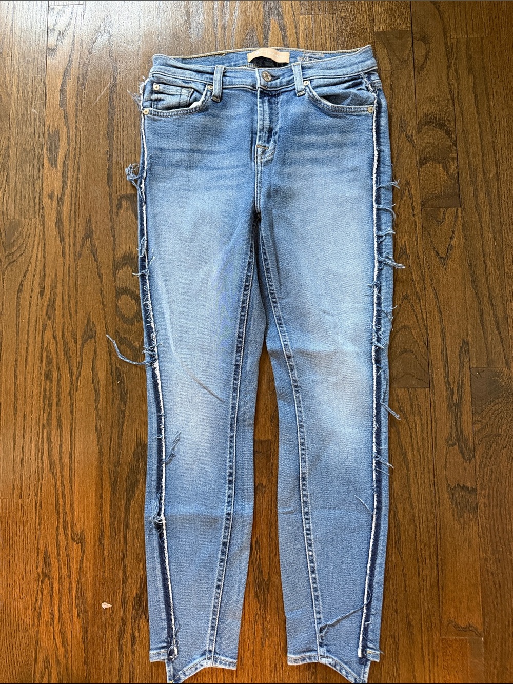 7 for All Mankind Light Blue Frayed Side Seam Women’s Jeans size 26